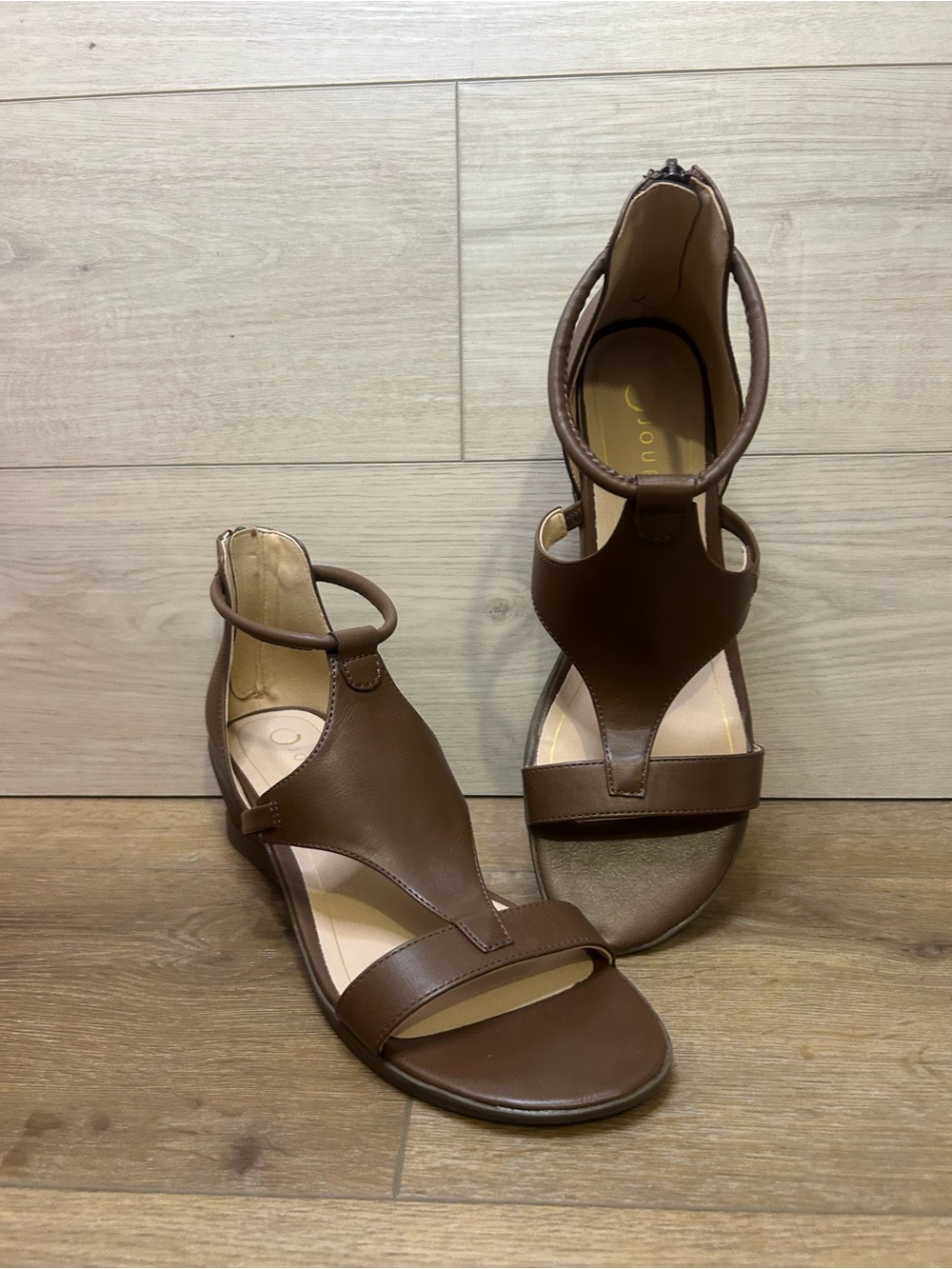 Journee Collection Trayle Taupe Wedge Sandals, NWT! Size 9.5 M